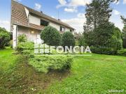 Maison sur un grand terrain en limite de Chatenay...