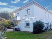 Maison surélevé avec beau potentiel