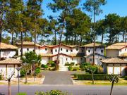 Maison T4 en duplex avec jardinet à vendre à Gujan...