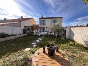 Maison T4/T5 en R+1 avec terrasse et jardin