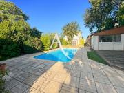 Maison T5 d'environ 120 m2, garage, piscine,...