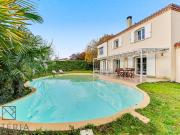 MAISON T6 D'ENVIRON 154 M2 PECHABOU