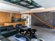 Maison T9 de 285m2 avec dépendances, garages et piscine