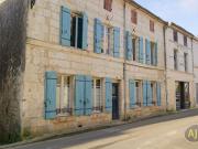 MAISON TAILLEBOURG