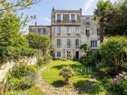 MAISON TRADITIONNELLE 9 PIECES SUBLIME JARDIN PARKING...