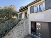 Maison traditionnelle contemporaine