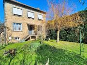 Maison Traditionnelle en pierre à Rénover avec un...