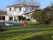 Maison Traditionnelle sur parc de 3000m²