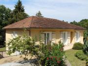 Maison type 6, sur sous sol semi enterré, double garage,...