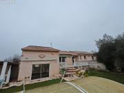 Maison type 7 sur 3 niveaux 140 m² garage jardin 200 m²...