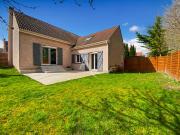 Maison Vaureal 140 m2 avec 4 chambres garage et terrain