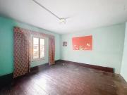 Maison villageoise composée de 2 appartements...