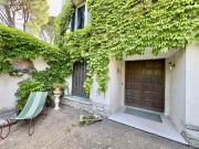 Maison Villeneuve Les Avignon 6 pièce s 219.50 m2
