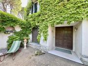Maison Villeneuve Les Avignon 6 pièce s 219.50 m2