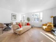 Maisonette for sale in Fitzwilliam Road, London SW4