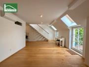 Maisonette mit Flair: 4 Zimmer Wohnung mit Balkon &...