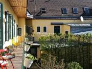 OSTSEITIGE MAISONETTE MIT HAUSCHARAKTER