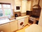 Maisonette to rent in Neale Close, London N2