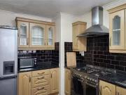 Maisonette to rent in Stanswood Gardens, London SE5