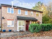 Maisonette to rent in Warwick Drive, Bury St. Edmunds,...