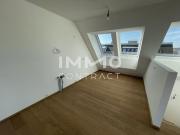 Großzügige 3 Zimmer DG Maisonette mit Terrasse & U Bahn Näh