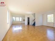 Maisonette Wohnung im Bauhaus mit Blick über Würzburg –...