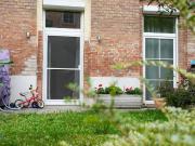 Sehr helle Maisonette Wohnung mit Terrasse & Garten in...