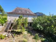 Maisons à vendre sur le chemin de Saint Jacques de...