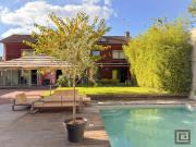 Maisons de ville contemporaines & son charmant jardin...