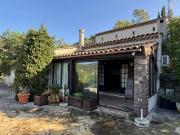 Villa à rénover sur terrain de 2360m2