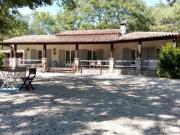 Villa de plain pied avec piscine Tourrettes