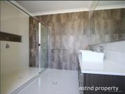 Majestic 5 Ensuites Luxury Residence in Prestigious...