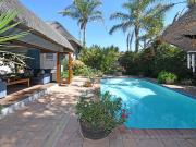 Majestic Thatch with 5 huge bedrooms and so much more