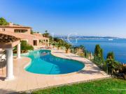 Majestueuse Villa 7 Pièces, avec Piscine et Vue Mer,...
