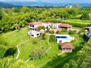 Majestuosa casa campestre en Malabar Condominio...