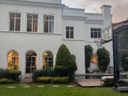 Majestuosa propiedad en el corazón cultural de Bogotá....