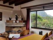 MAJESTUOSA RESIDENCIA EN TEPOZTLAN, VALLE DE ATONGO