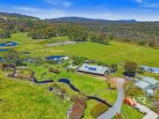 MAJOR FAMILY FARMLET APPEAL NEAR COAST