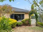 Make every day easy in Evanston Gardens