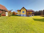 Malerische Landwirtschaft mit rund 7 Hektar in...