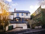 Malvern Road, Newsome, 6 Bedroom Terraced
