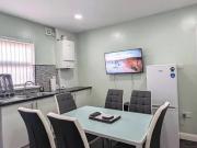 Manchester, M11 4QA, United Kingdom | 6 bed house for...