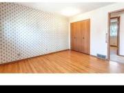 Mandy Luo Has a House