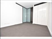 Manhattan 3 bedrooms and 2 bathrooms