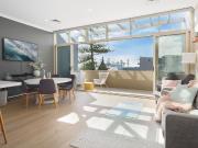 Manhattan style in Manly Village