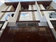 Manila Townhouse For Sale near Retiro, Amoranto, Chinese...