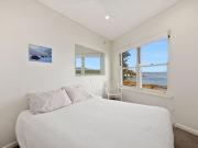 Fully Furnished Waterfront Apartment Available for a... Fully Furnished Waterfront Apartment Available for a...