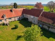 Manoir 28 pièces 976 m²