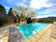 Maison avec piscine et jardin