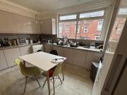 Manor Drive, Hyde Park, 7 Bedroom Terraced